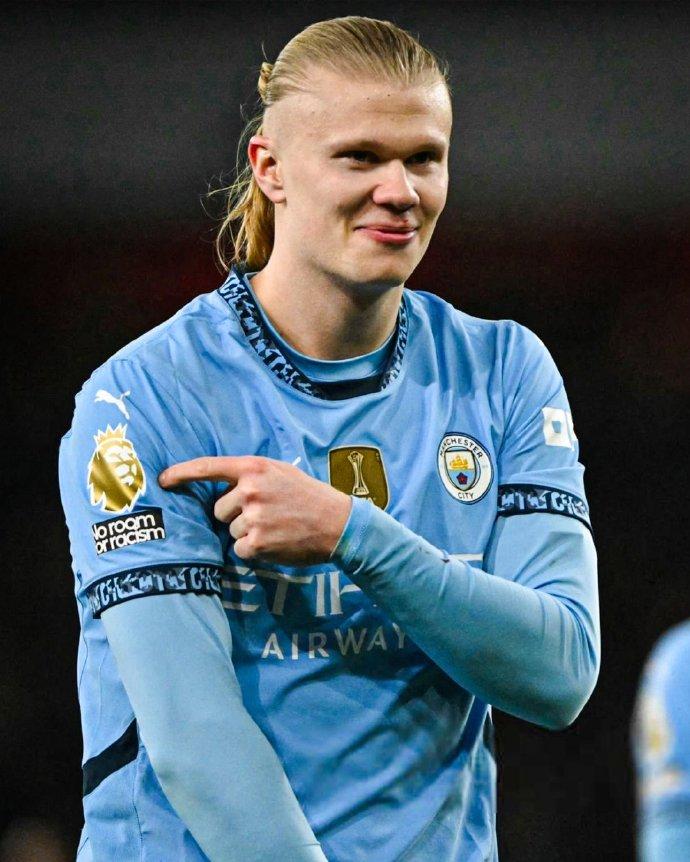 复盘曼联1-1西汉姆：阿莫林“反向换人”导致丢分，B费射门离谱